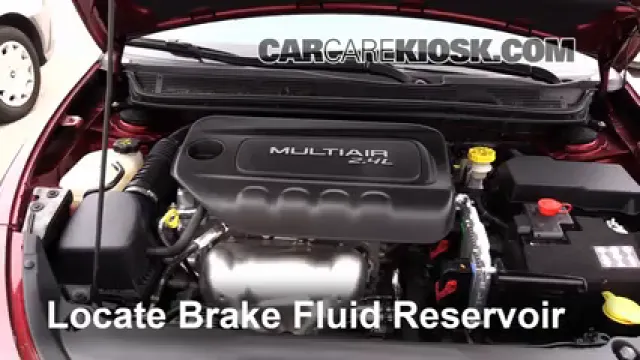 2015 Dodge Dart SXT 2.4L 4 Cyl. Liquide de frein Ajouter du liquide